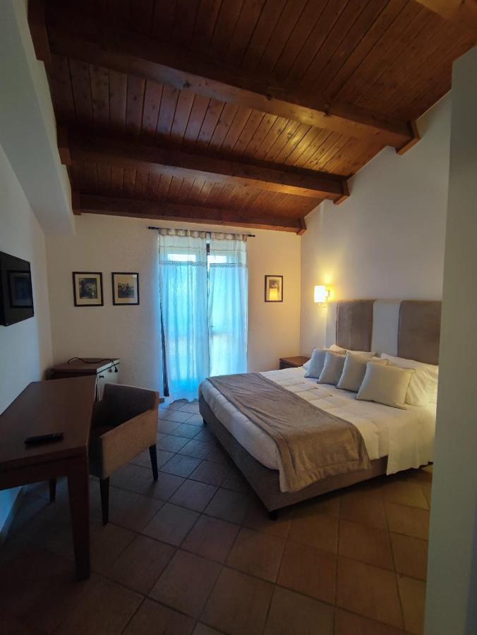 Masseria Pietrafitta Foggia Eksteriør billede