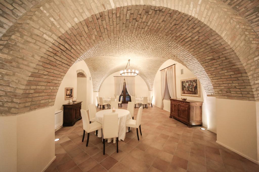 Masseria Pietrafitta Foggia Eksteriør billede